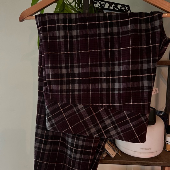 Torrid pixie ponte pants - Picture 2 of 2